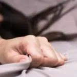 Tak Punya Pasangan, Lakukan 8 Cara Ini Untuk Dapatkan Orgasme