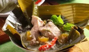 Menu Sahur: Resep Garang Asem Ayam yang Gurih dan Segar