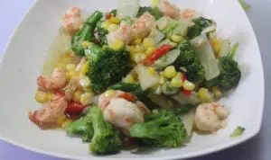 Menu Sahur: Resep Tumis Udang Brokoli Saus Tiram yang Gurih