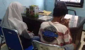 Tak Peduli Ramadan, Santri Ini Kepergok Ciuman di Taman Bunga Sumenep