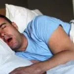 Batalkah Bila Seharian Tidur saat Puasa? Ini Jawabannya