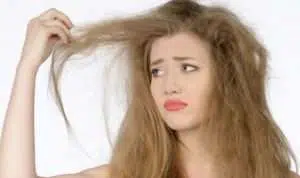 Ini Dia 4 Cara Atasi Rambut Kering yang Susah Diatur