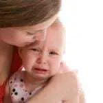 5 Cara Cerdas Hadapi Anak yang Cengeng