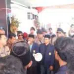 Jiwanya Terancam Aksi Begal, Mahasiswa UTM ‘Geruduk’ Polres Bangkalan