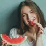 Jangan Diabaikan! Ini 4 Efek Samping Konsumsi Buah Semangka di Malam Hari