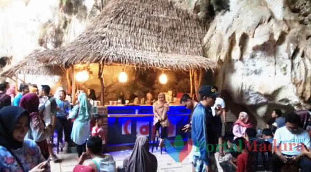 8 Kafe Dalam Gua Yang Lagi Hits, Satu Ada Di Sumenep Madura - Portalmadura.com 8 Kafe dalam Gua Yang Lagi Hits, Satu Ada di Sumenep Madura