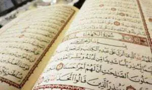 Umat Muslim, Inilah Keutamaan Membaca Surat Al Kahfi di Hari Jumat