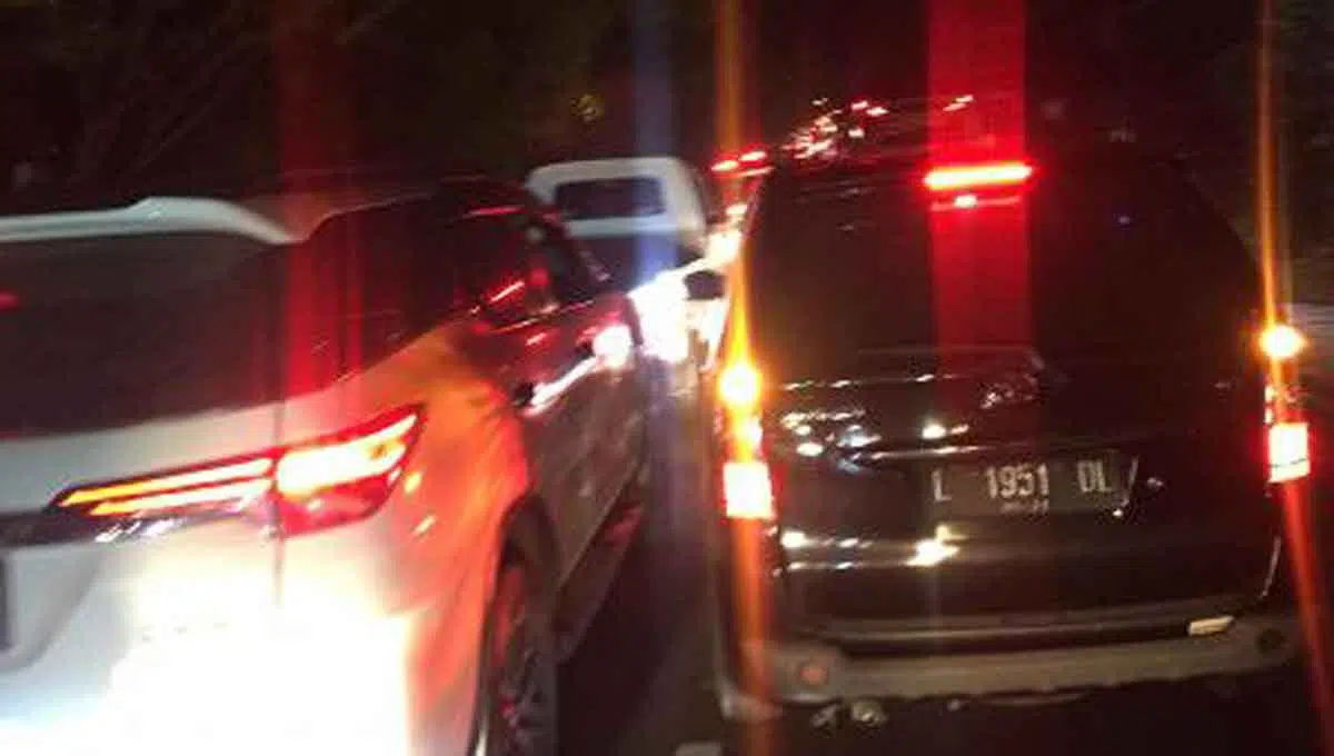 Malam Ini Kemacetan Melanda Tanah Merah Bangkalan