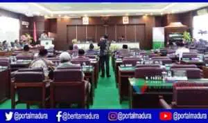 Nota Penjelasan Bupati Didengarkan 18 Anggota DPRD, Sebagian Hanya Titip Absen