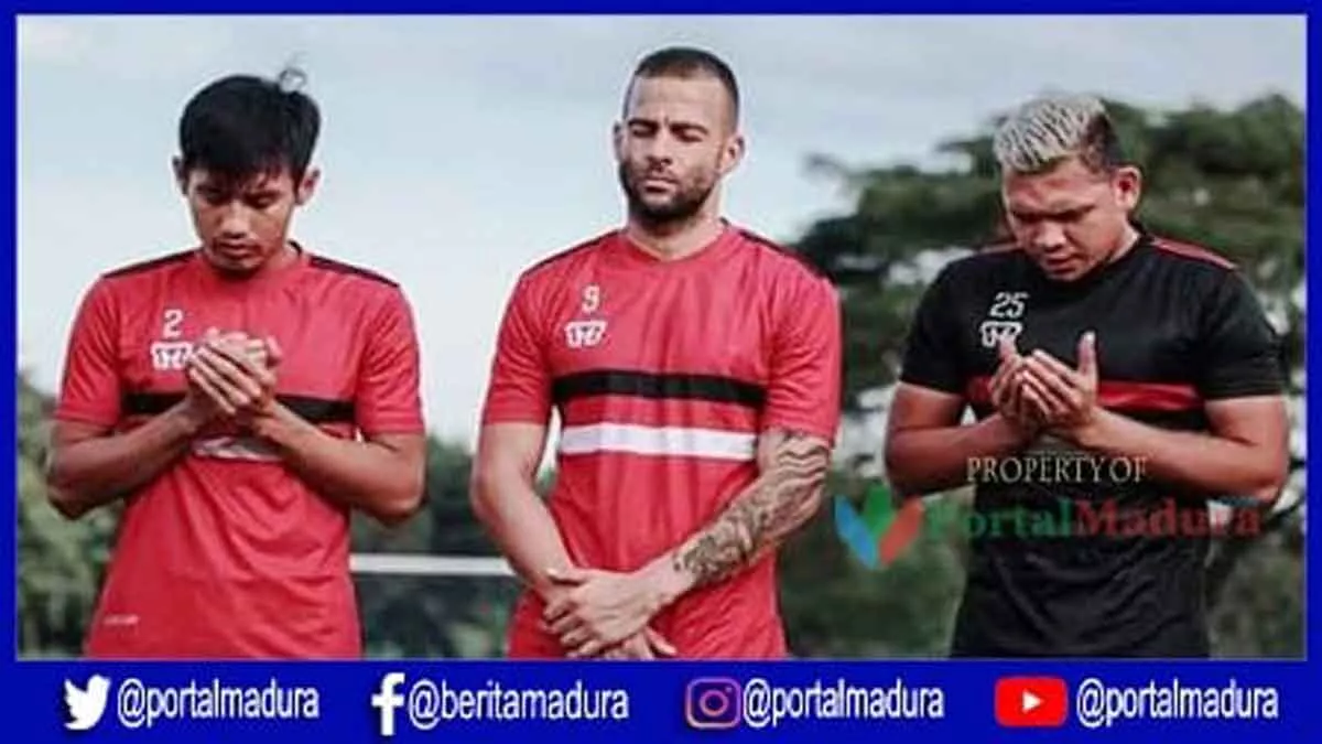 Obati Rindu Anak dan Istri, Kiper  Ini Minta Kiriman Video Liburan