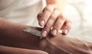 Pria, Ini 5 Cara Pilih Body Lotion yang Cocok untuk Anda