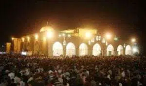 Ratusan ribu umat Muslim sambut Lailatulkadar di Masjid al-Aqsa