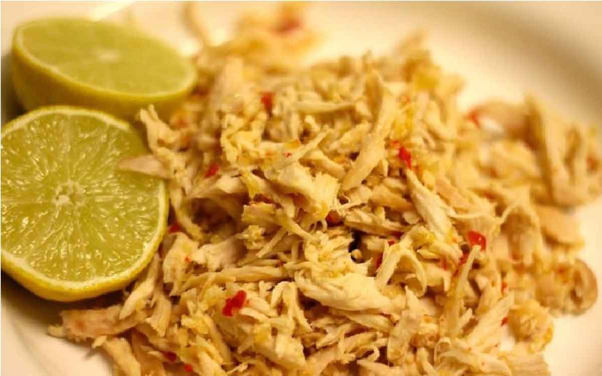 Ini Dia 3 Tips Cepat Suwir Daging Ayam