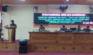 Fraksi Hanura Minta Pengelolaan Kolam Renang Tretan Dialihkan