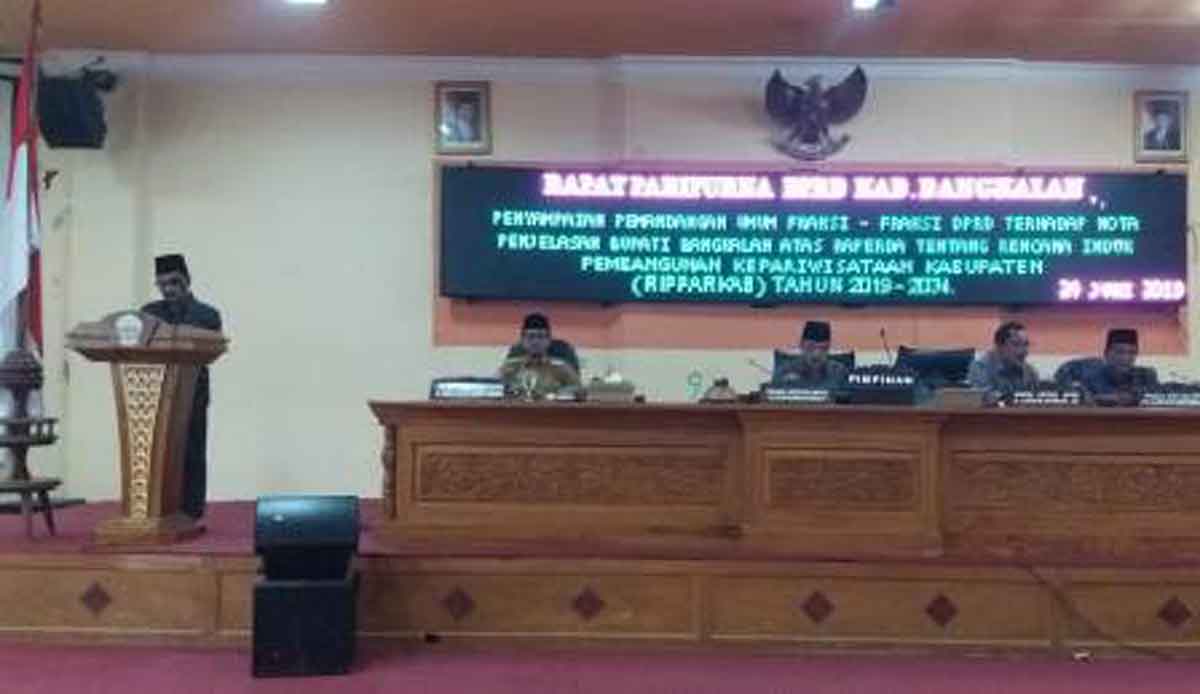 Fraksi Hanura Minta Pengelolaan Kolam Renang Tretan Dialihkan