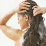 Ini 5 Aturan Menata Rambut yang Tepat Setelah Keramas