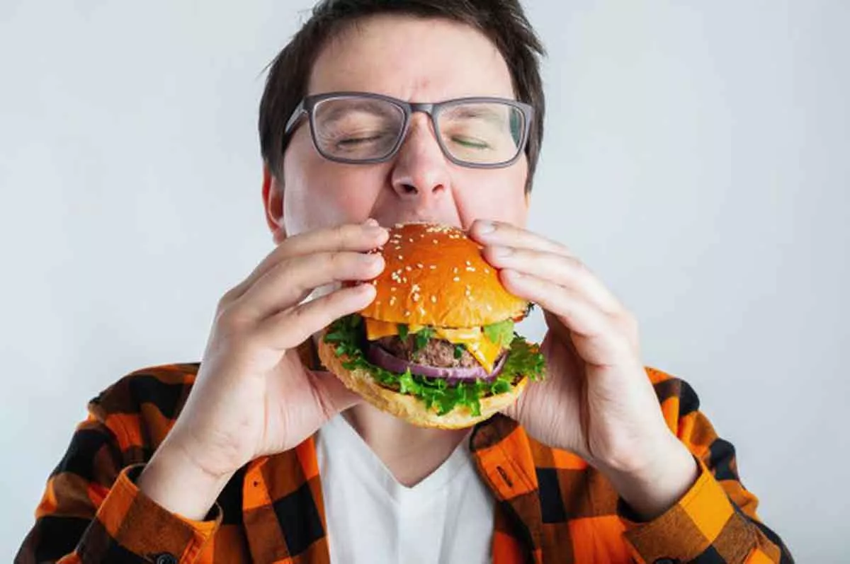 Awas, Konsumsi Hamburger Berlebihan bisa Berdampak Buruk