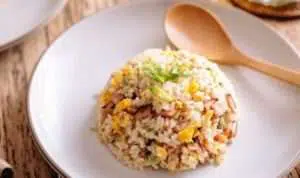 4 Cara Memasak Nasi Goreng agar Tak Terlalu Berminyak