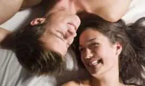 Ingin Bercinta Saat Cuaca Panas? Lakukan 2 Cara Ini