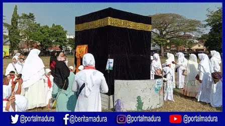 Hari Anak Nasional, 1.500 Anak TK di Bangkalan Ikuti Simulasi Manasik Haji