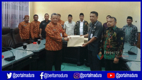 KPU Sumenep Serahkan Berkas Caleg Terpilih ke DPRD