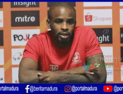 Kapten  : Kita Akan Bermain dengan Hati