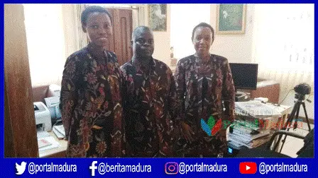 Kedubes RI di Tanzania Wajibkan Stafnya Pakai Batik Pamekasan