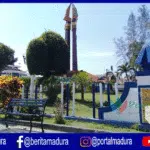 DLH Bersihkan Pagar Besi Taman Monumen Trunojoyo Sampang