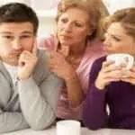 Orang Tua Sering Ikut Campur Urusan Rumah Tangga? Atasi dengan 3 Cara Ini