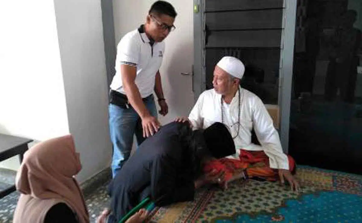 Siap Dikubur, Mati Hidup Lagi Di Sampang, Bohongi Publik Dan Minta Maaf - Portalmadura.com Siap Dikubur, Mati Hidup Lagi di Sampang, Bohongi Publik dan Minta Maaf