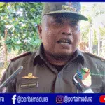 PKL di Pamekasan Semrawut, Satpol PP Tak Mau Bertindak