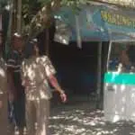 Pedagang Kaki Lima di Akses Jembatan Suramadu Digusur