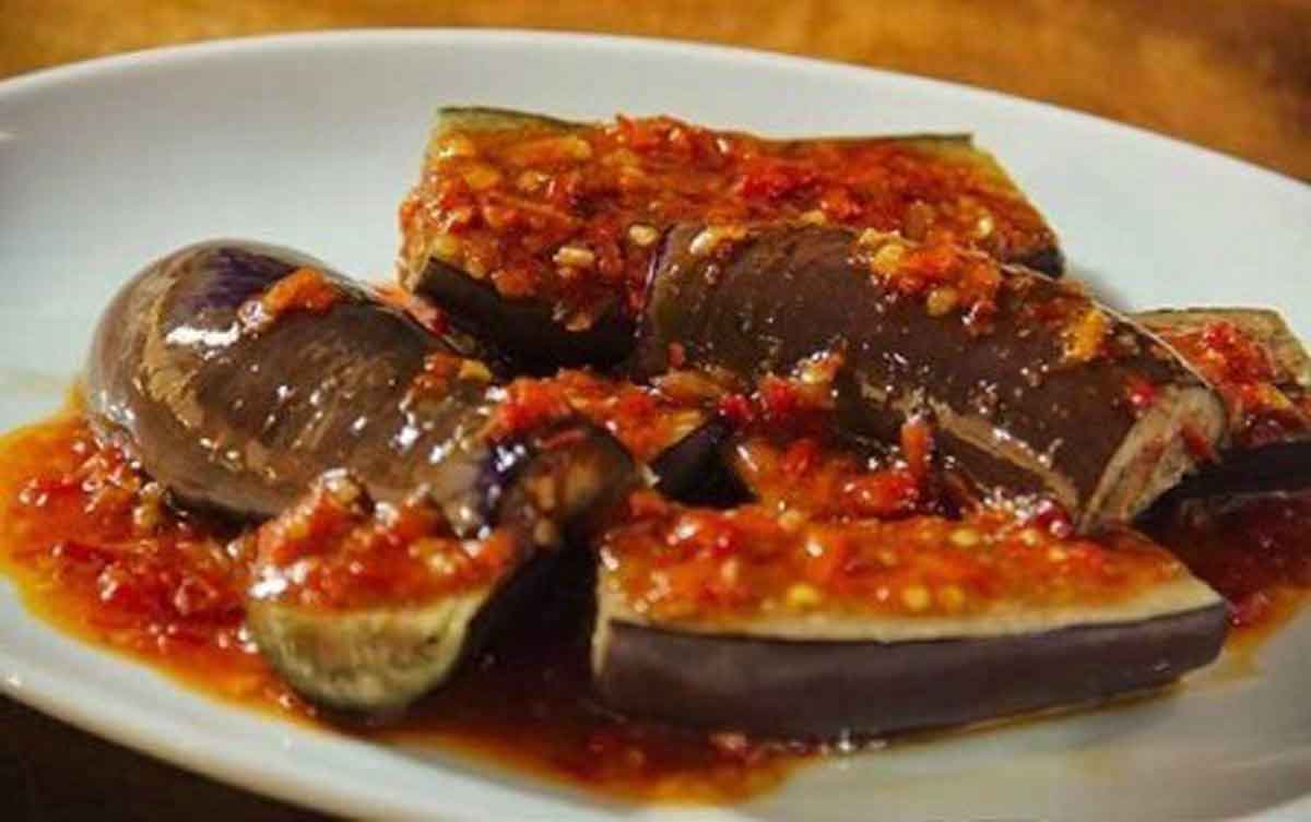 Menu Lezat: Resep Tumis Terong Pedas yang Cocok Untuk Makan Siang
