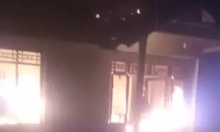 Kebakaran Rumah Kontrakan, Penghuni Tewas Terpanggang di Sampang