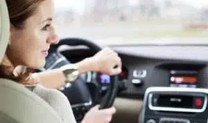 4 Cara Mengemudi Bagi Wanita yang Perlu Diketahui