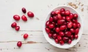 Manfaat untuk Kecantikan Kulit dari Kandungan Buah Cranberry