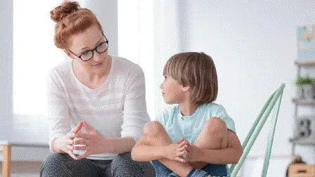 3 Langkah Bijak Atasi Anak yang Diskorsing dari Sekolah