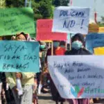 Bupati Bangkalan Poligami? Ibu-ibu Aksi Turun Jalan