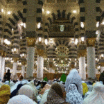 Benarkah Lakukan Salat Arbain Bisa Terbebas dari Api Neraka?