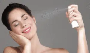 Cara-Pakai-Ulang-Sunscreen-Tanpa-Bikin-Makeup-Berantakan