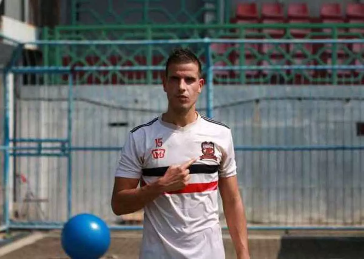 Jacob Pepper Cedera,  Datangkan Ante Bakmaz