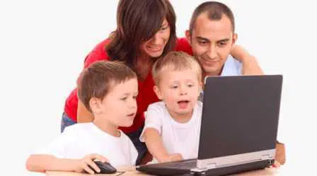 5 Cara Aman Bagi Keluarga Berselancar di Internet