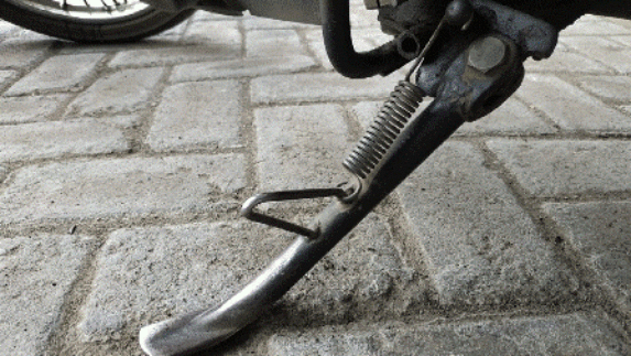 Jangan Diabaikan, Ternyata Standar Motor Juga Perlu Dirawat