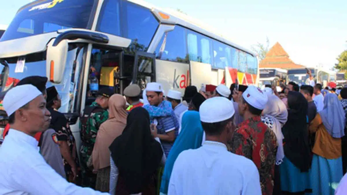 Dua Orang Masih di Mekkah, Jemaah Haji Kloter 7 Tiba di Sumenep