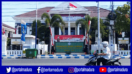 Penyidik Dalami Saksi Pemberi Fee Dugaan Korupsi Rkb Sdn Banyuanyar 2 Sampang - Portalmadura.com Penyidik Dalami Saksi Pemberi Fee Dugaan Korupsi RKB SDN Banyuanyar 2 Sampang