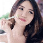 Mengenal Fungsi Jade Roller dan Cara Pakainya