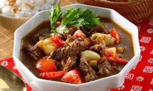 Menu Praktis: Resep Semur Daging Kambing Lezat, Pedasnya Nampol
