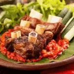 Menu Weekend: Resep Iga Penyet Sambal Tomat yang Super Pedas