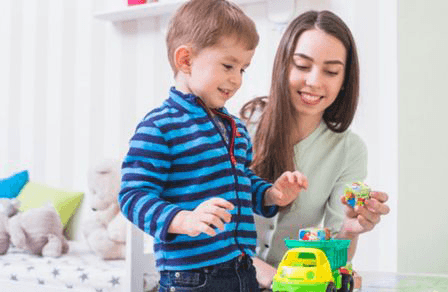 Moms, Ini 3 Cara Tepat Ajarkan Disiplin Pada Anak