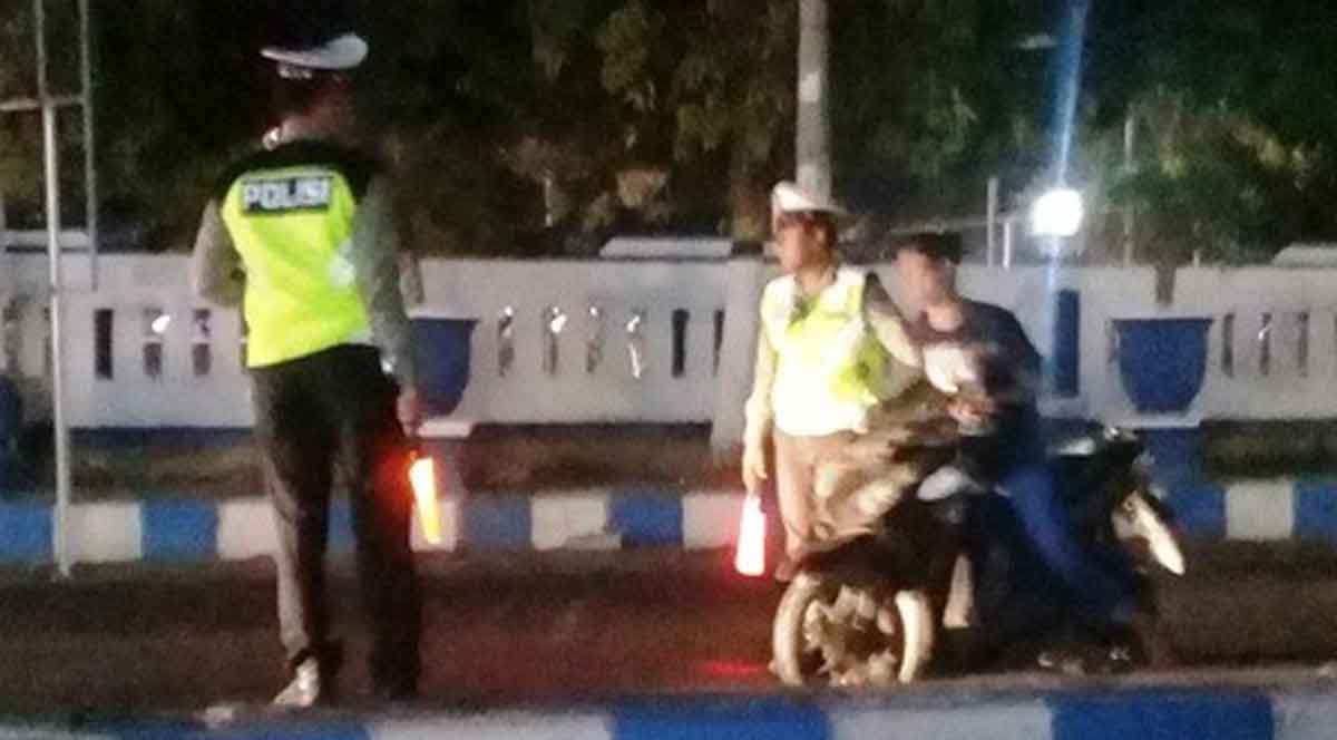 Operasi Patuh Semeru 2019, Pemotor GL Max Kabur di Sampang